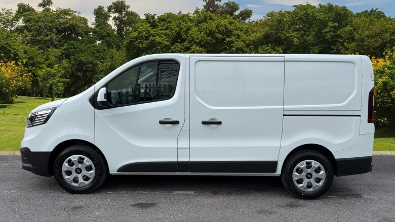 Renault Trafic Swb Diesel SL30 Blue dCi 130 Advance [Safety] Van